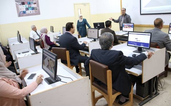 جامعة الزرقاء تعقد ورشة تدريب على نظام Model