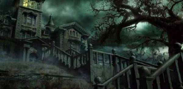 أكثر منزل رعباً بالعالم يقدم 20 ألف دولار لمن يعبره!