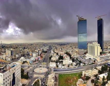 الاثنين : رياح شرقية تزيد من الإحساس بالبرودة مع الصباح الباكر وساعات الليل