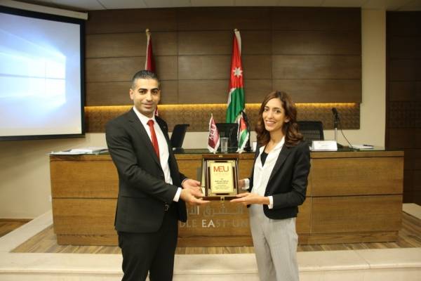 تكنولوجيا معلومات الشرق الأوسط تنظم ورشة علمية حول الذكاء الاصطناعي