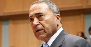 البخيت.. رجل انتخى به الوطن والدولة خذلته