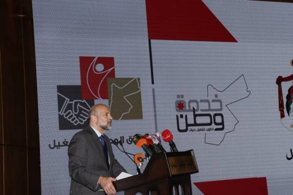 الرزاز: العمالة الوافدة مرحب بها  ..  وسنعدل قانون العمل