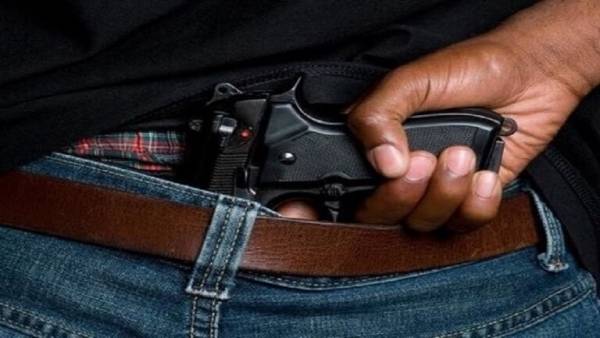 برلمان البرازيل يحبط مبادرة رئاسية تجيز حمل السلاح