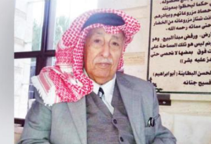 تشييع جثمان الشاعر نايف ابو عبيد