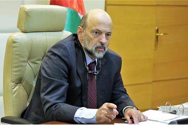 مذكرة من جمعية جذور على طاولة الرزاز لتخفيف احتقان المواطنين ..(تفاصيل)