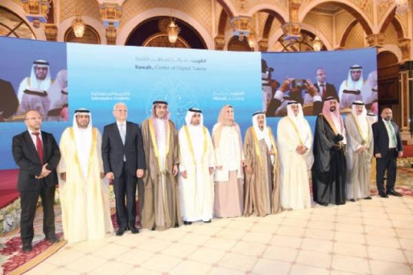 التحاق نجوم المنتخب بتدريبات الوحدات والدردور عازم على الرحيل