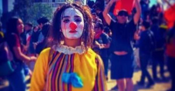 لغز اغتصاب وشنق الفنانة التشيلية إل ميمو بعد اعتقالها