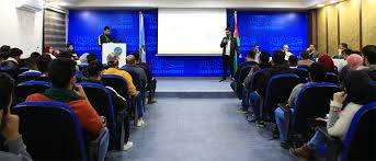 جوجل تختار جامعة الزرقاء لاحتضان نادي الطلاب المطورين