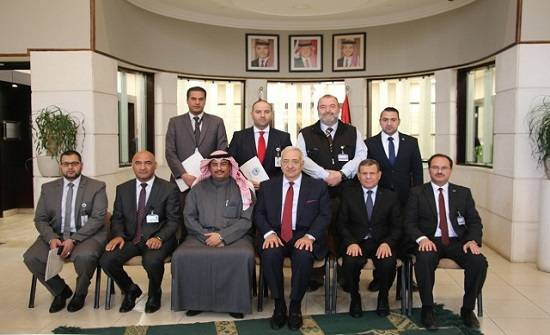 المستشار الثقافي الكويتي يزور جامعة الشرق الأوسط