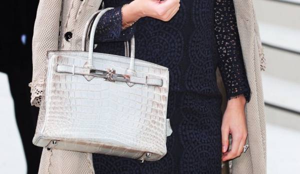 حقيبة ماركة تنهي زواجا في شهر العسل !