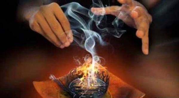 مواطنات يتحدثن عن تجربتهن مع السحرة والمشعوذين