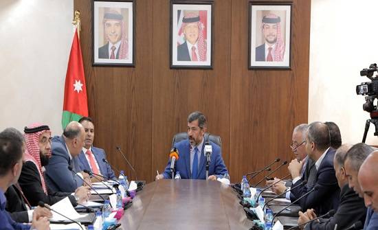 الحجاحجة: اتفاق ينهي إضراب موظفي الثالثة بالتربية