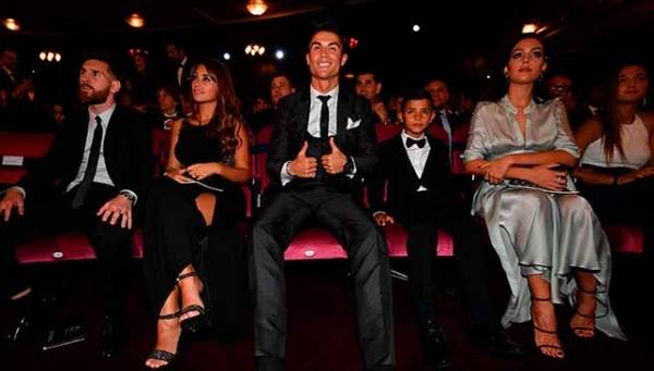 خطيبة رونالدو تربح معركة مواقع التواصل ضدّ زوجة ميسي!