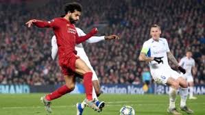 الفيزياء وراء هدف محمد صلاح بزاوية معجزة في سالزبورغ.. عمرو أديب يعلق