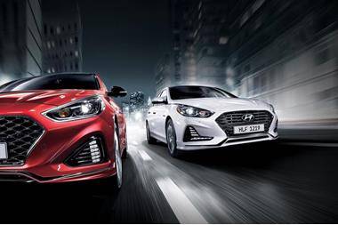 مؤسسة الوحدة للتجارة  هيونداي الأردن تقدم عرضا خاصا لسيارة سوناتا هايبرد