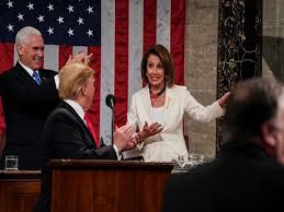 بعد عزل النواب للرئيس ترامب.. تحرك مفاجئ لنانسي بيلوسي يثير تكهنات