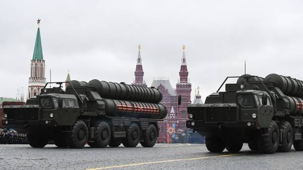 إس 400 الروسية تستهدف إف 16 الأمريكية على مدى 600 كيلومتر