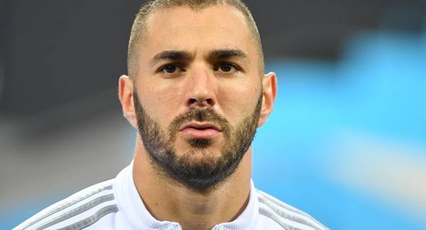 قبل تجديد عقده.. بنزيما يفاجئ الريال