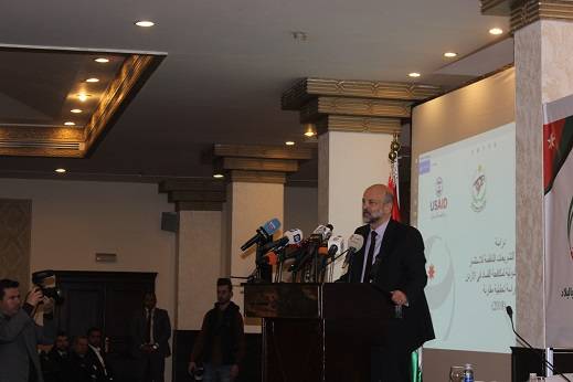 الرزاز : المسؤول يساءل والمقصر يحاسب والفاسد يعاقب ولا حصانة لأحد