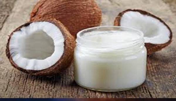 فوائد جوز الهند للجسم والبشرة