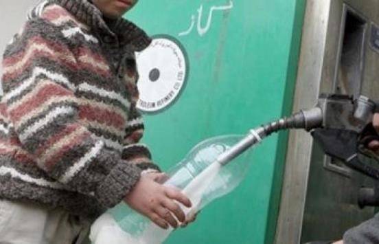 سعيدات يطالب الحكومة بتثبيت أسعار المحروقات للشهر القادم: يجب مراعاة مستخدمي الكاز