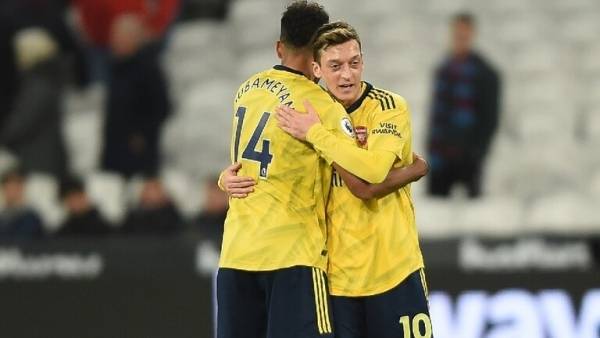 جيوب لاعبي أرسنال في خطر!