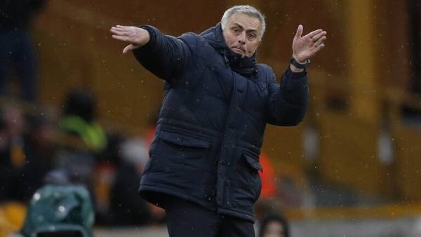 توتنهام مورينيو يقلب الطاولة على برايتون