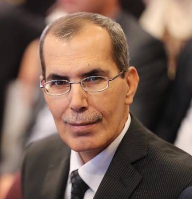 الزميل وليد الجلاد  درجة خاصه من الفئة الأولى