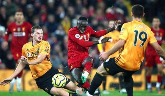 ليفربول ينجو من فخ قاهر الكبار