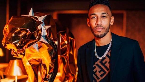 أوباميانغ يقترب من الرحيل عن أرسنال