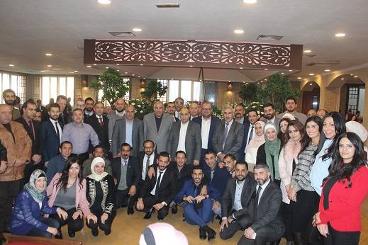 المنارة للتأمين تقيم حفل غداء للموظفين .. شاهد الصور