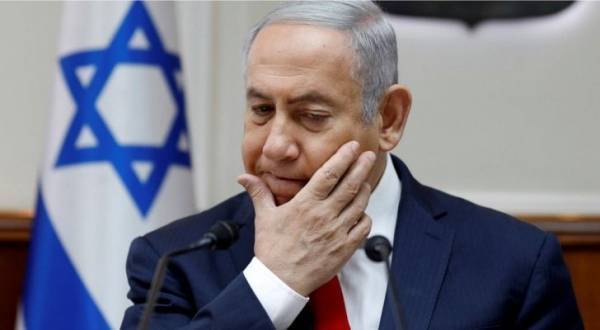 نتنياهو يستقيل من مناصبه الوزارية