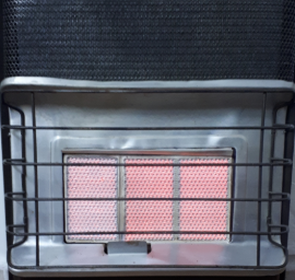 إصابة (5) أشخاص بضيق تنفس في عمّان