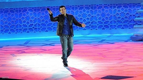 مصرع والد الفنان المصري إيهاب توفيق في حريق