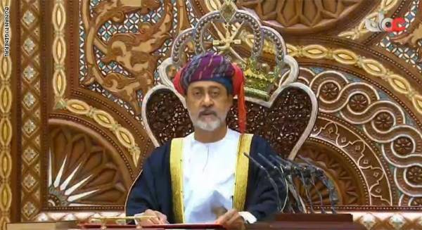 من هو هيثم بن طارق آل سعيد سلطان عُمان الجديد؟