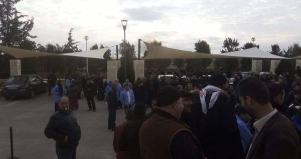 هذه اسباب اعتصام موظفي جامعة العلوم والتكنولوجيا .. (تفاصيل)