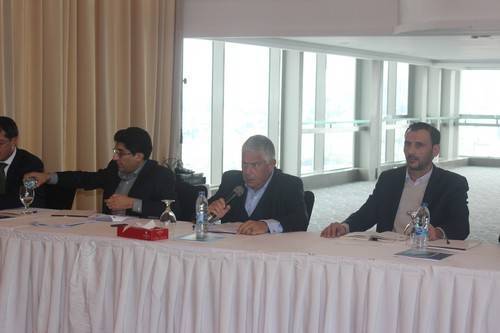 شاهد الصور الامل للاستثمارات المالية تقر بياناتها المالية .. والمساهمون غاضبون وملحس يطمئنهم