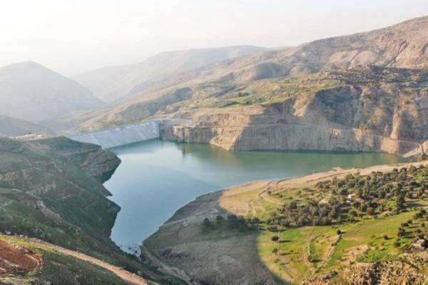 سلطة المياه توضح حقيقة تلوث مياه سد كفرنجة  .. (تفاصيل)