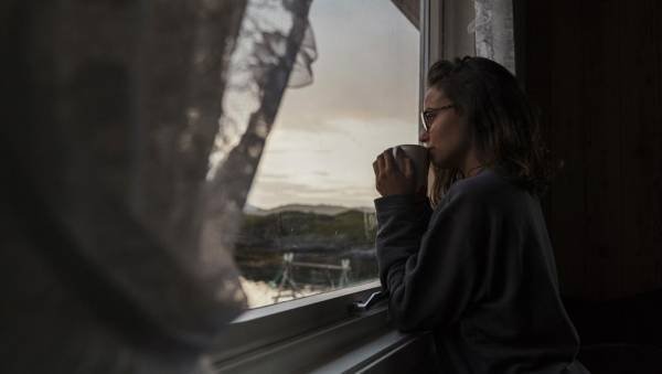 الوحدة قاتلة أكثر من التدخين والخمر والبدانة