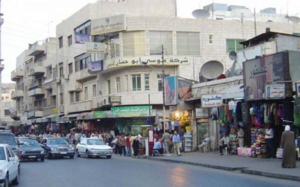 وسط البلد بلا مرافق عامة  يا امين عمان.. ومكره صحية تحاوط المنطقة