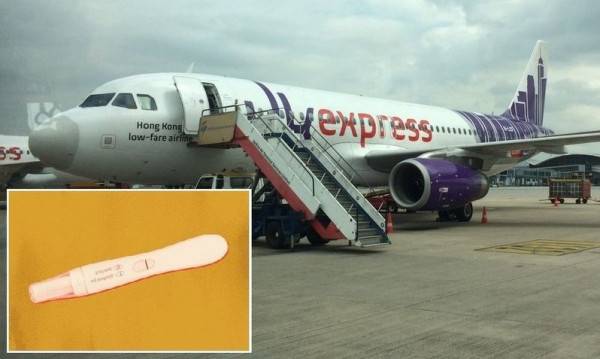 إجبار مسافرة على إجراء اختبار الحمل قبل ركوب الطائرة