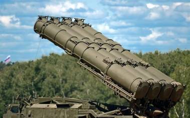 بعد الابتعاد عن الدولار روسيا تستعيد الديون لقاء السلاح