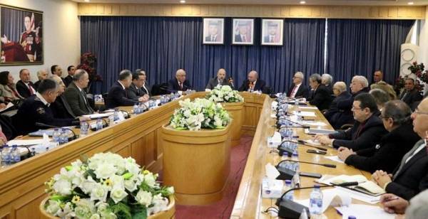 الرزاز: يجب ان نعد أنفسنا لسيناريوهات مختلفة على مستوى المنطقة