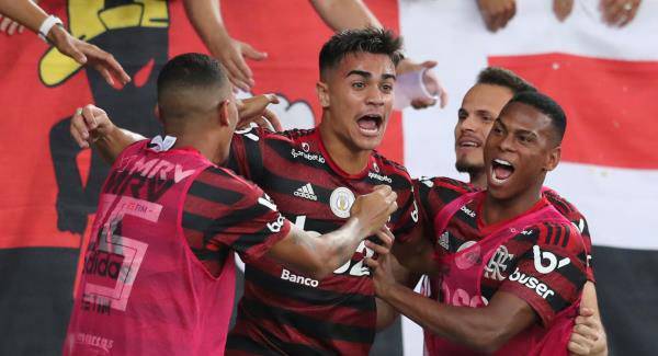 رسميا.. ريال مدريد يُبرم أولى صفقاته الشتوية