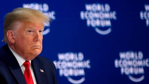 ترمب : سأكشف عن صفقة القرن قريباً