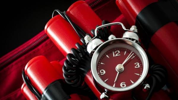 مساعد الرئيس الروسي يتحدث عن قنبلة موقوتة بالنسبة للتجارة الدولية