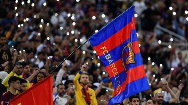 الشرطة الإسبانية تعتقل أكثر من 100 مشجع برشلوني (فيديو)