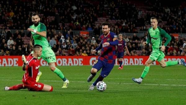 برشلونة يبلغ ربع نهائي كأس إسبانيا بخماسية في شباك ليغانيس