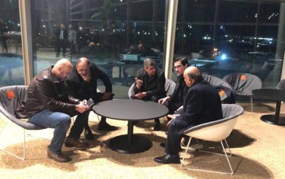 وزيران يستقبلان الأردنيين القادمين من الصين