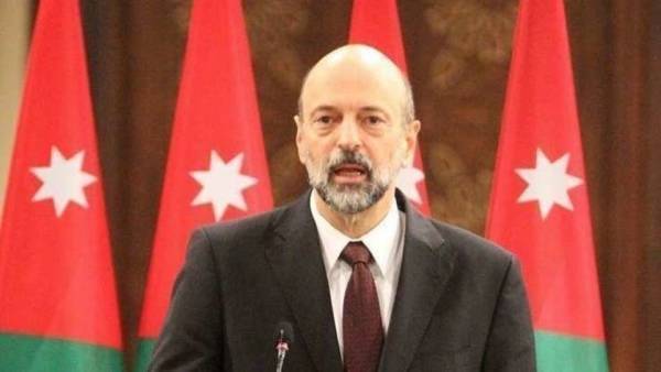 الرزاز: مشروع اللامركزية ولا عودة عنه